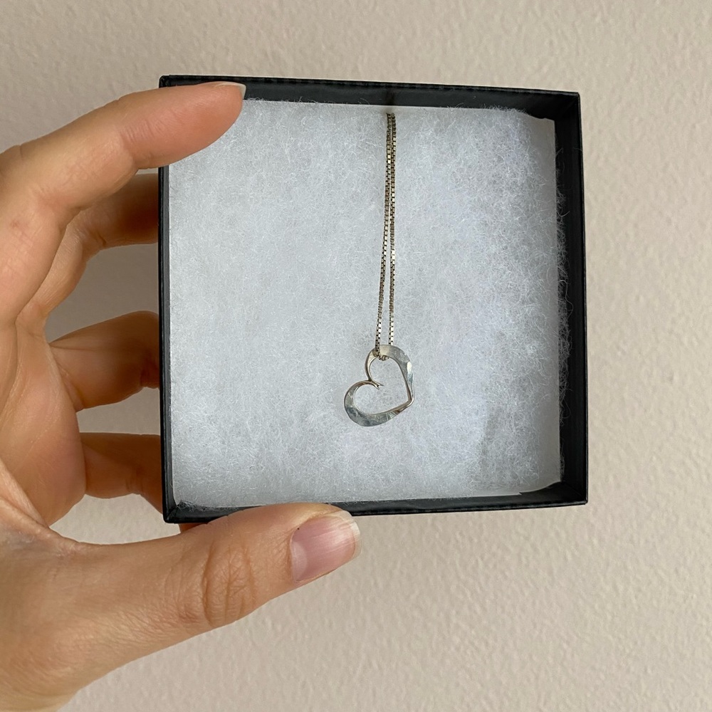 Silver heart necklace